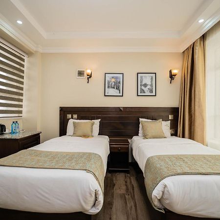 Hemak Suites Hotel ไนโรบี ภายนอก รูปภาพ
