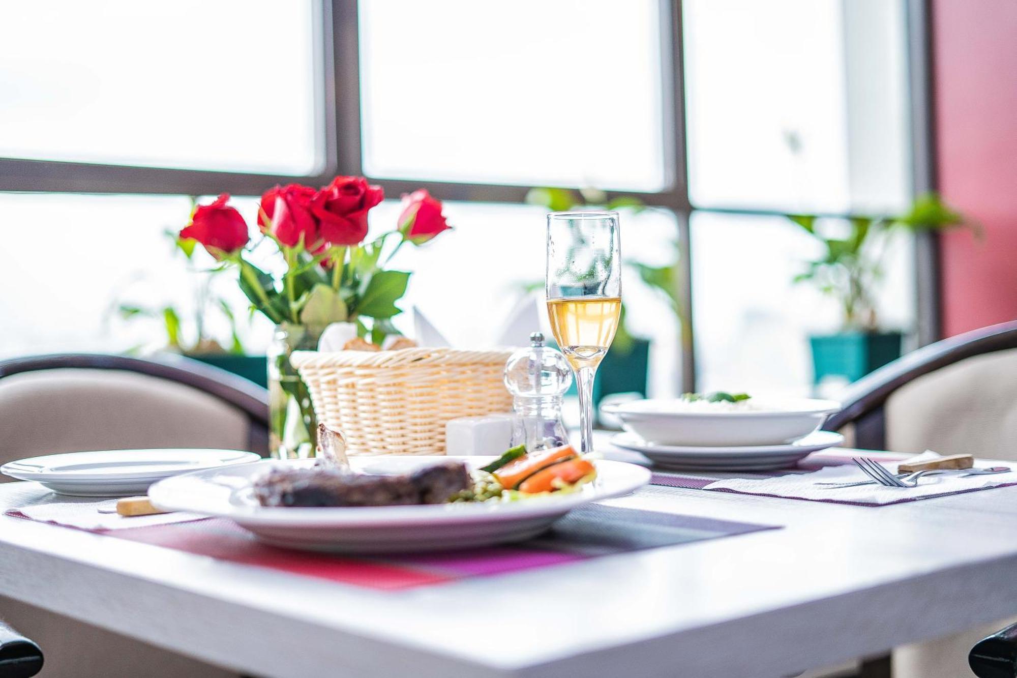 Hemak Suites Hotel ไนโรบี ภายนอก รูปภาพ