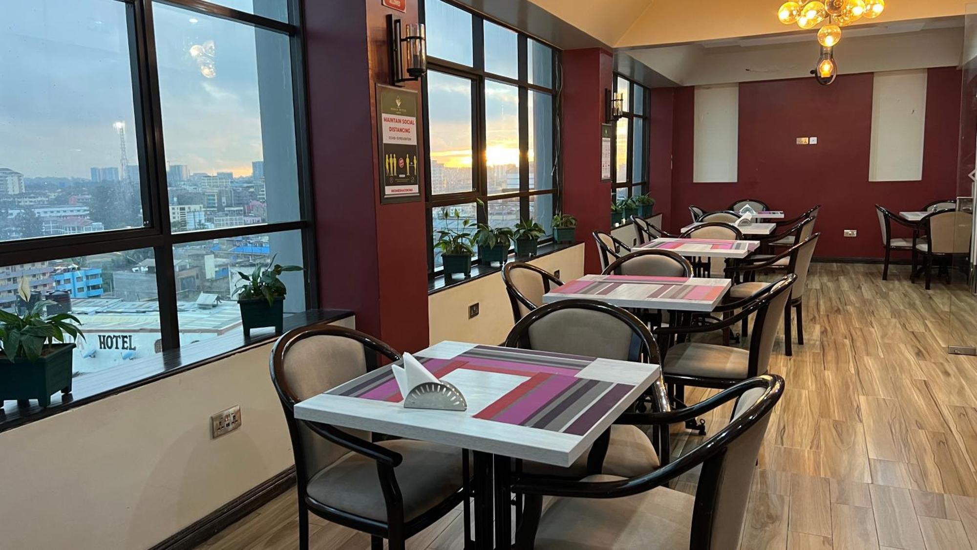 Hemak Suites Hotel ไนโรบี ภายนอก รูปภาพ