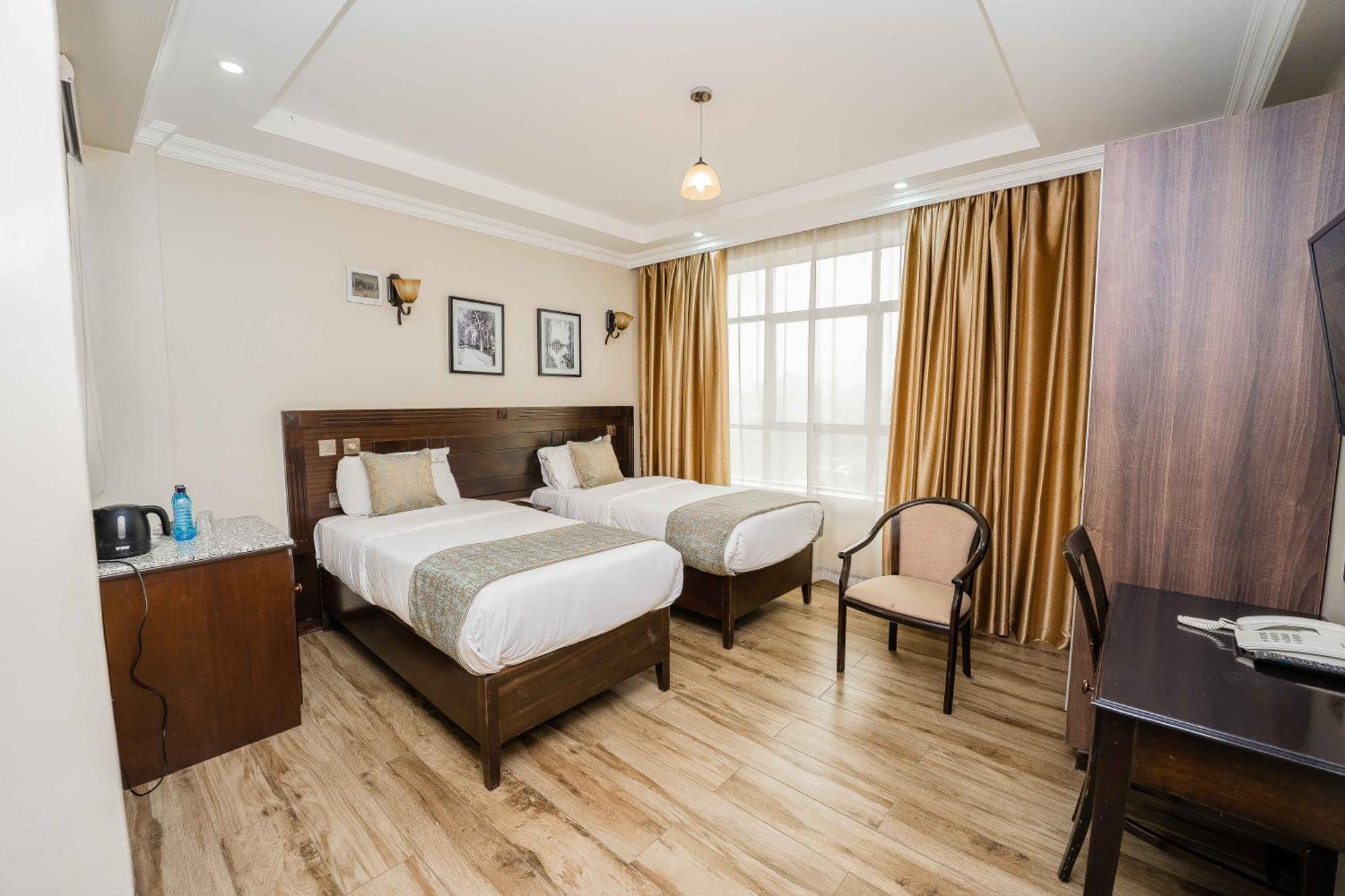 Hemak Suites Hotel ไนโรบี ภายนอก รูปภาพ