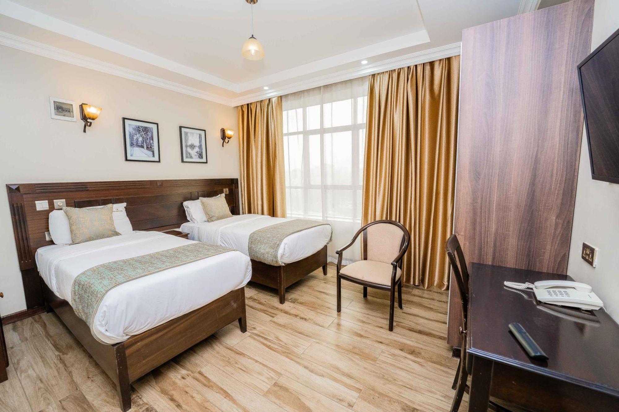 Hemak Suites Hotel ไนโรบี ภายนอก รูปภาพ